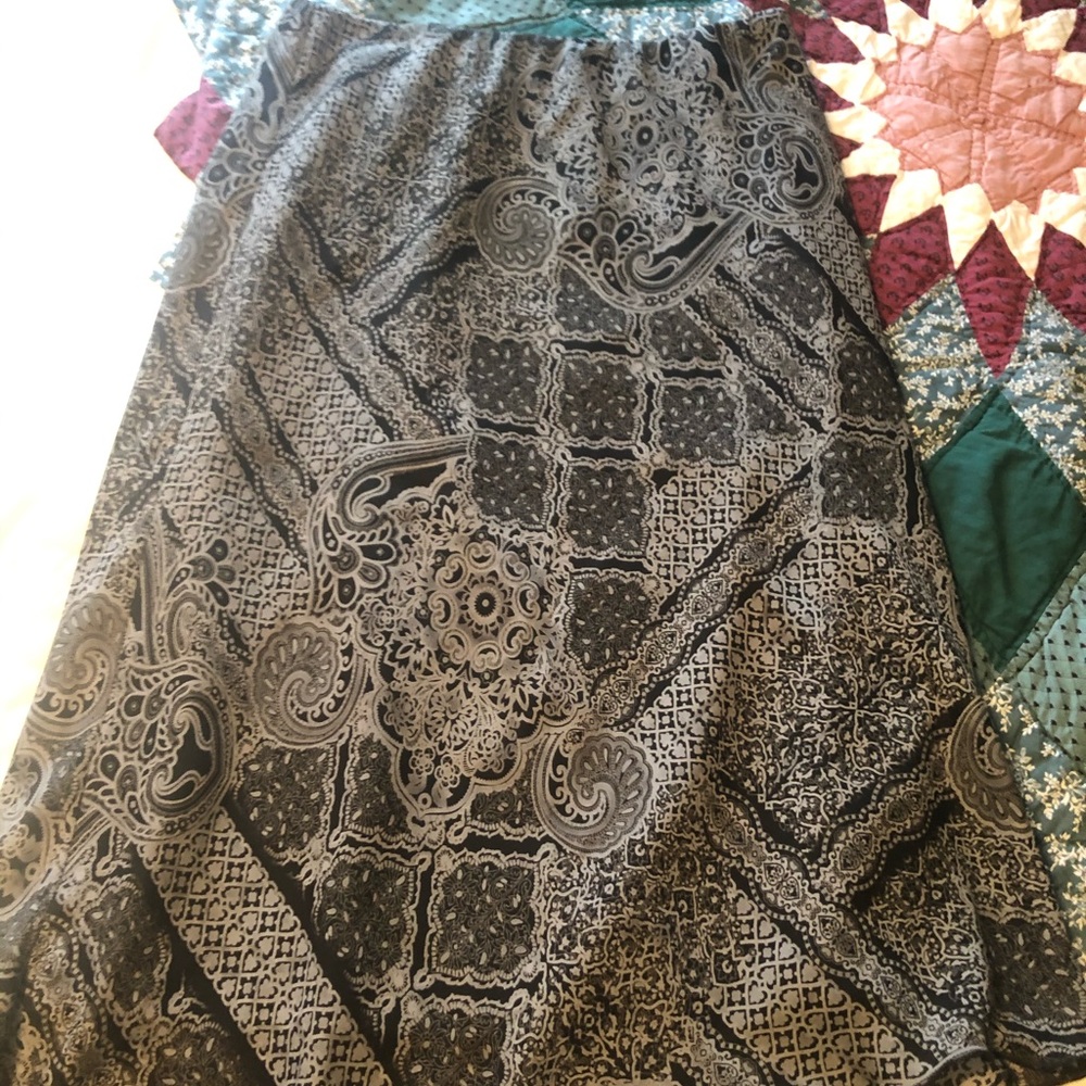 Women’s skirt